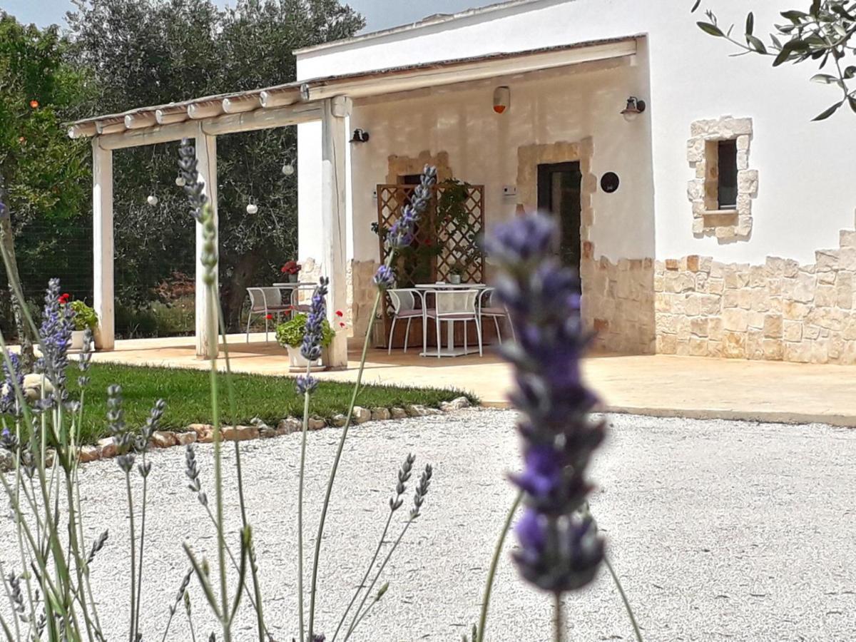 Residence Spadalunga San Michele Salentino Bagian luar foto
